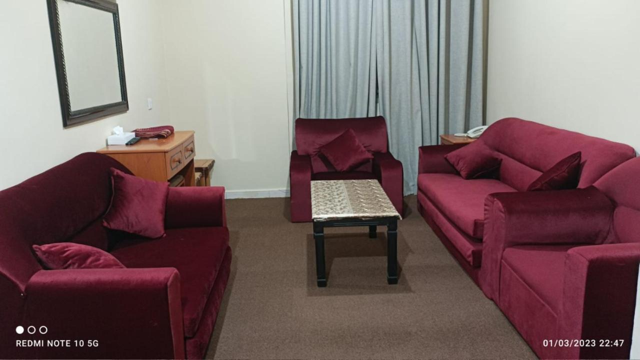 Al Jazeerah Hotel Schardscha Exterior foto