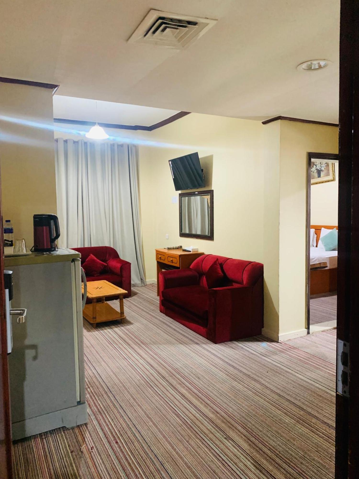 Al Jazeerah Hotel Schardscha Exterior foto