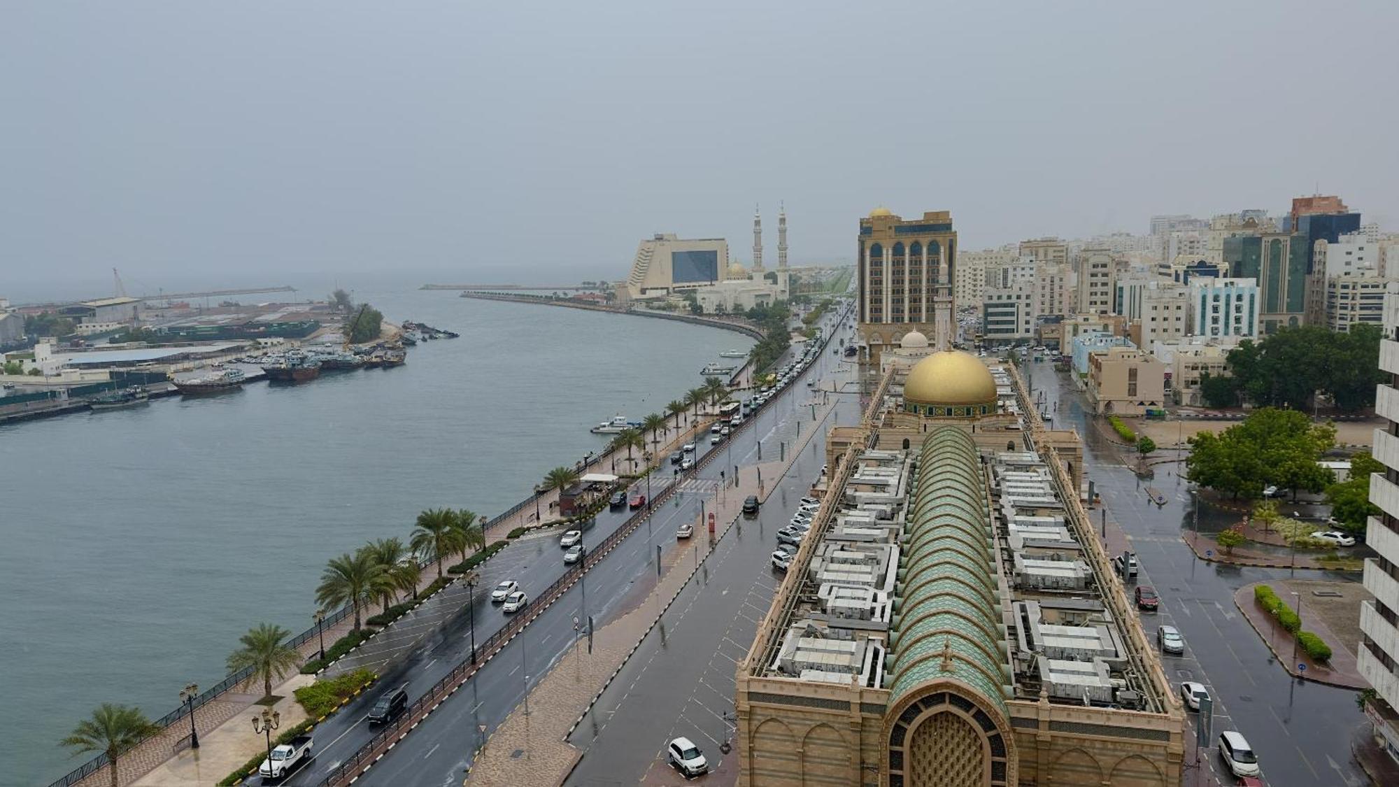 Al Jazeerah Hotel Schardscha Exterior foto